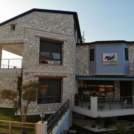 Pegasus Sea View Luxury Apartments Vrasná Exterior foto